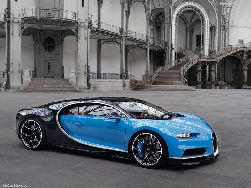 Clone chinês do Bugatti Chiron é elétrico e “corre” a 65