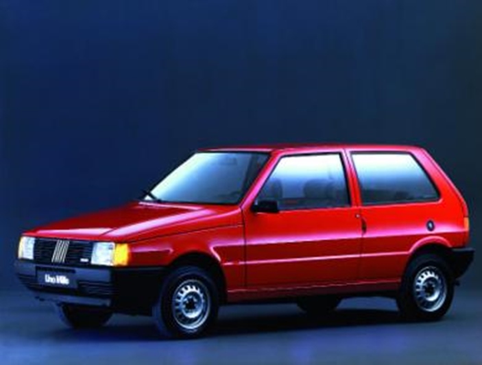Fiat Uno completa 35 anos de Brasil (10)