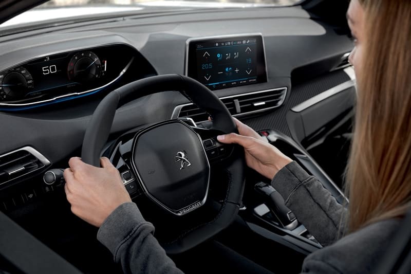 PEUGEOT_3008_2016_230_FR_4