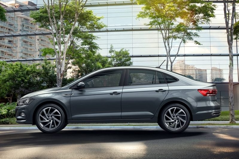 Virtus Highline 200 TSI (7)2